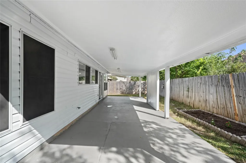 809 Betterman Drive Pflugerville TX 78660