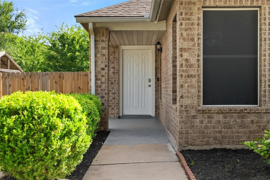 809 Betterman Drive Pflugerville TX 78660