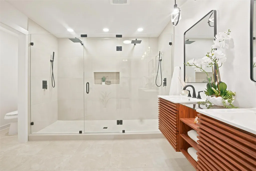 12706 Possum Hollow Drive Austin TX 78729