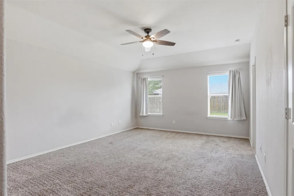 18420 Cloudmore Lane Elgin TX 78621