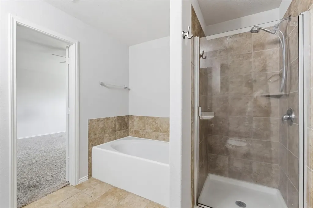 18420 Cloudmore Lane Elgin TX 78621