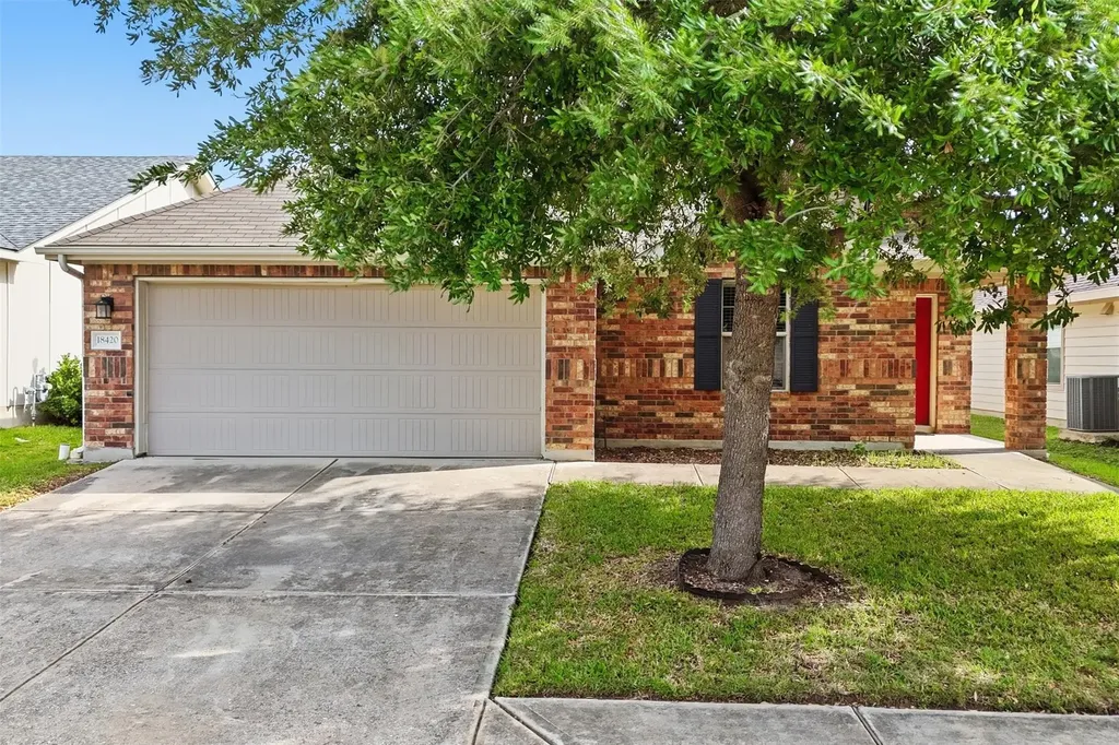 18420 Cloudmore Lane Elgin TX 78621