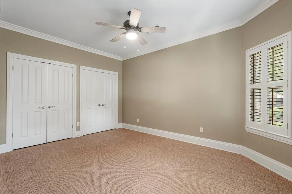 6000 Little Bull Cove Austin TX 78731