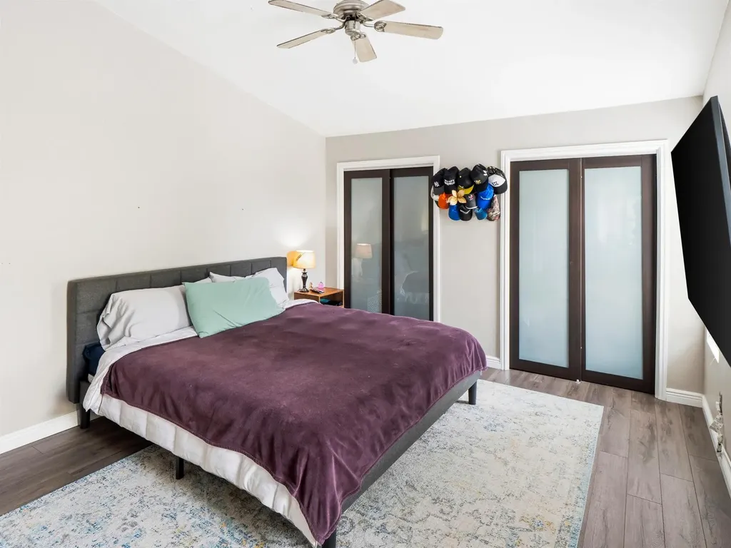 512 Eberhart Lane Austin TX 78745