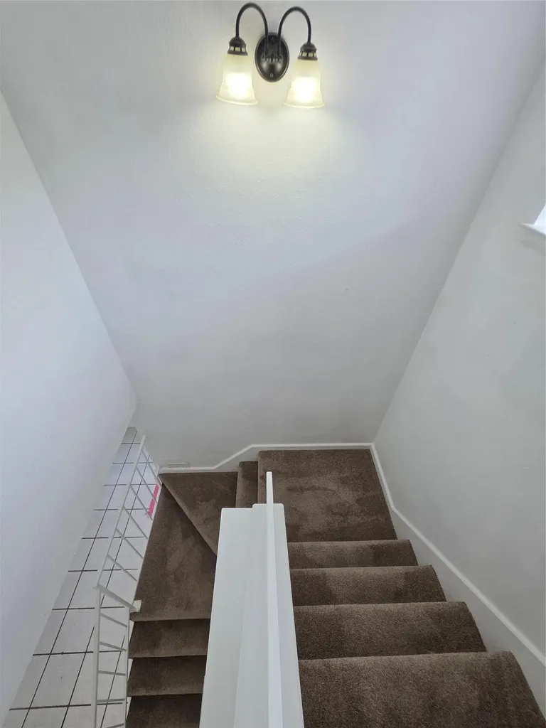8818 Clearbrook Trail Austin TX 78729