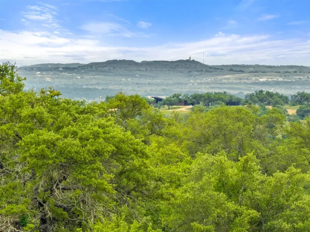 428 Summit Spring Lane Johnson City TX 78636