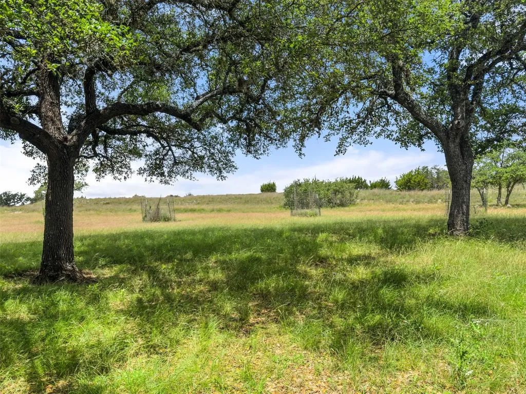 428 Summit Spring Lane Johnson City TX 78636