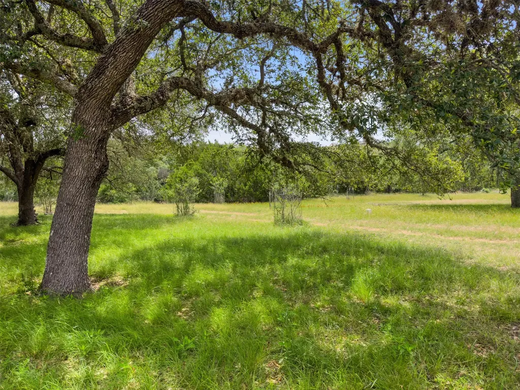 428 Summit Spring Lane Johnson City TX 78636