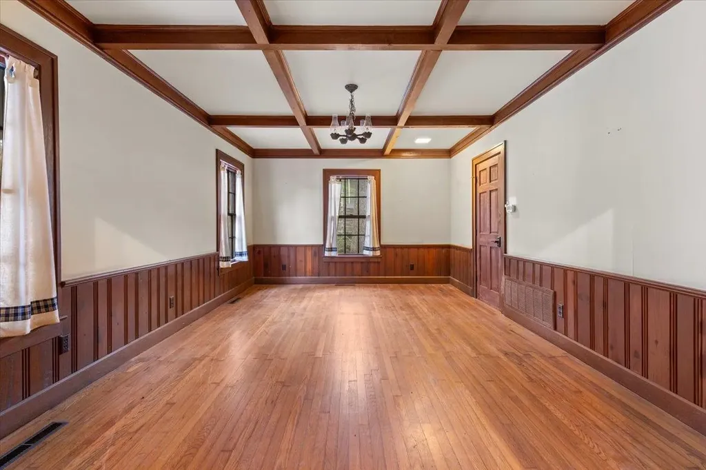 1607 Sharon Lane Austin TX 78703