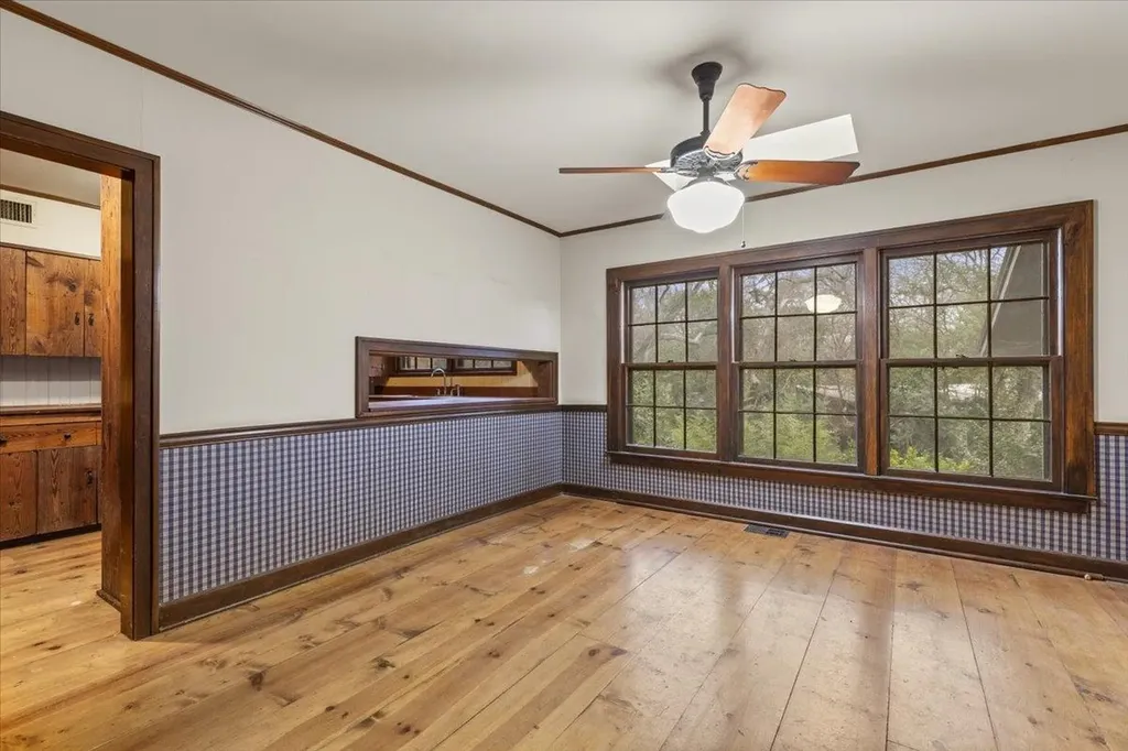 1607 Sharon Lane Austin TX 78703