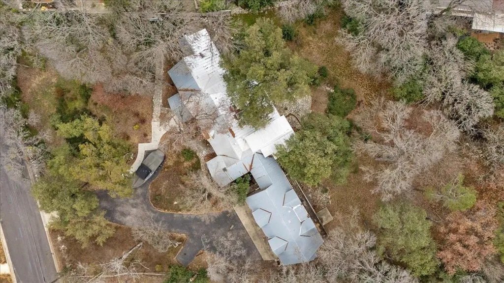 1607 Sharon Lane Austin TX 78703