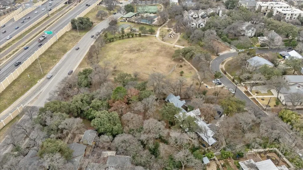 1607 Sharon Lane Austin TX 78703