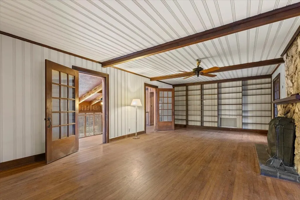 1607 Sharon Lane Austin TX 78703