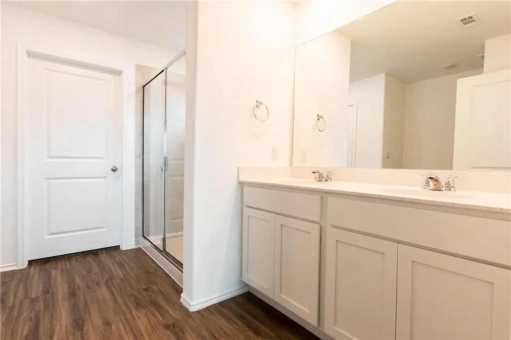 288 George Neggan Lane Bastrop TX 78602