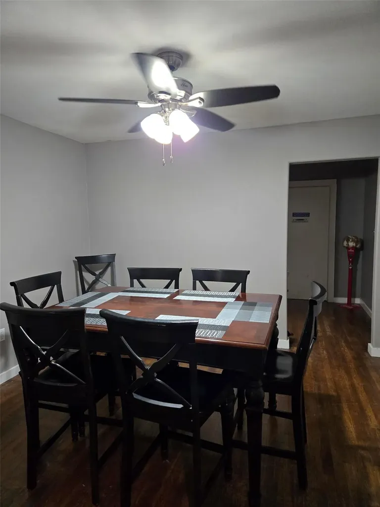 8906 Cele Road Manor TX 78653