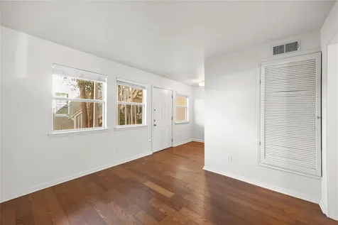 1110 W 22nd Street Austin TX 78705