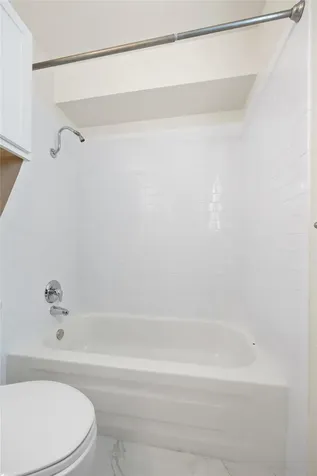 1110 W 22nd Street Austin TX 78705