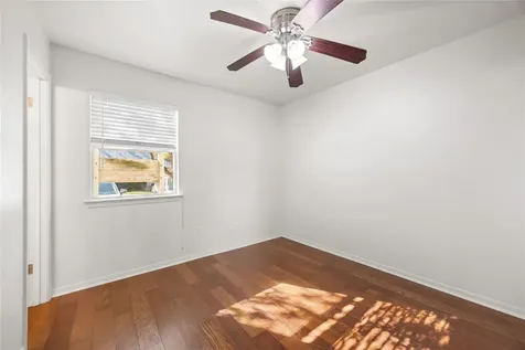 1110 W 22nd Street Austin TX 78705