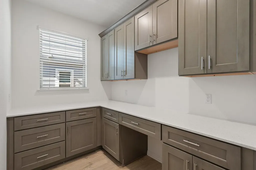 424 Treadwell Lane Kyle TX 78640