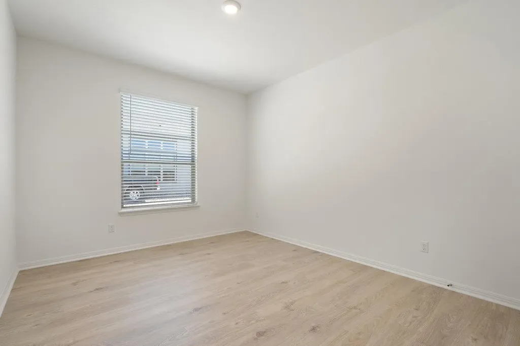 424 Treadwell Lane Kyle TX 78640