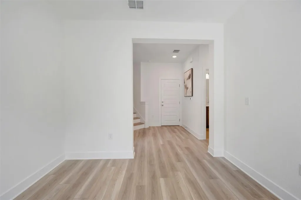 1010B Brickell Loop Austin TX 78744