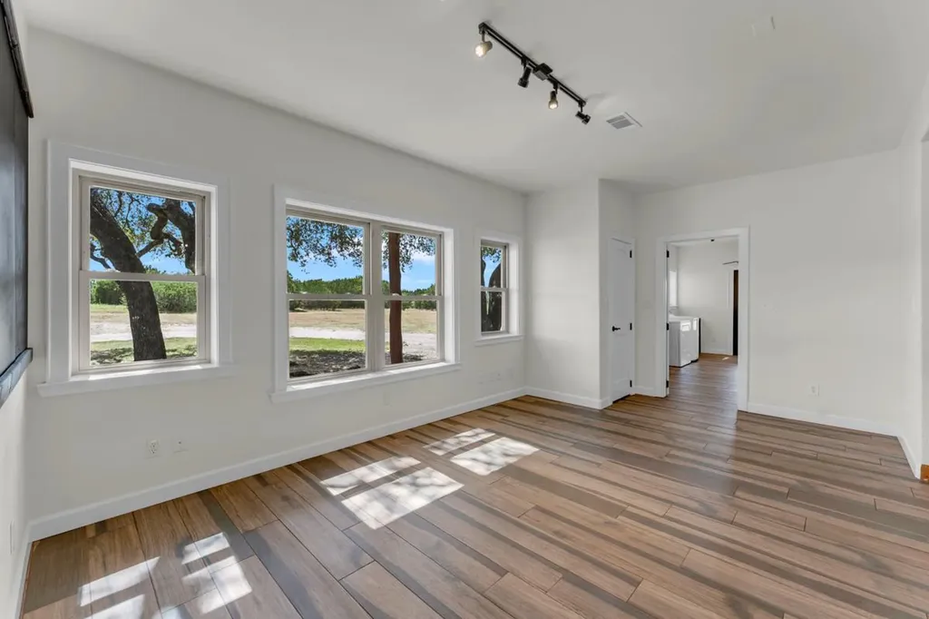 1500 Greer Lane Burnet TX 78611