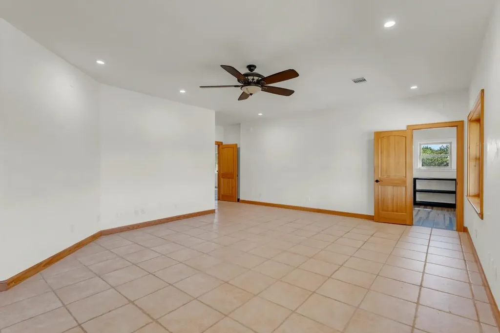 1500 Greer Lane Burnet TX 78611