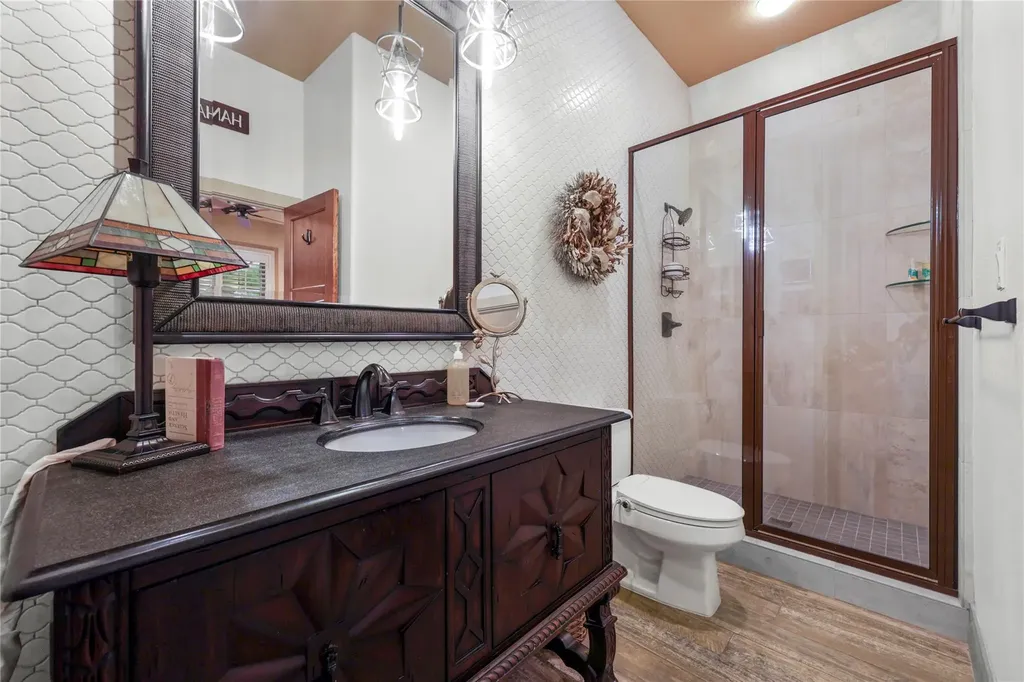 17501 Navigation Lane Lago Vista TX 78645