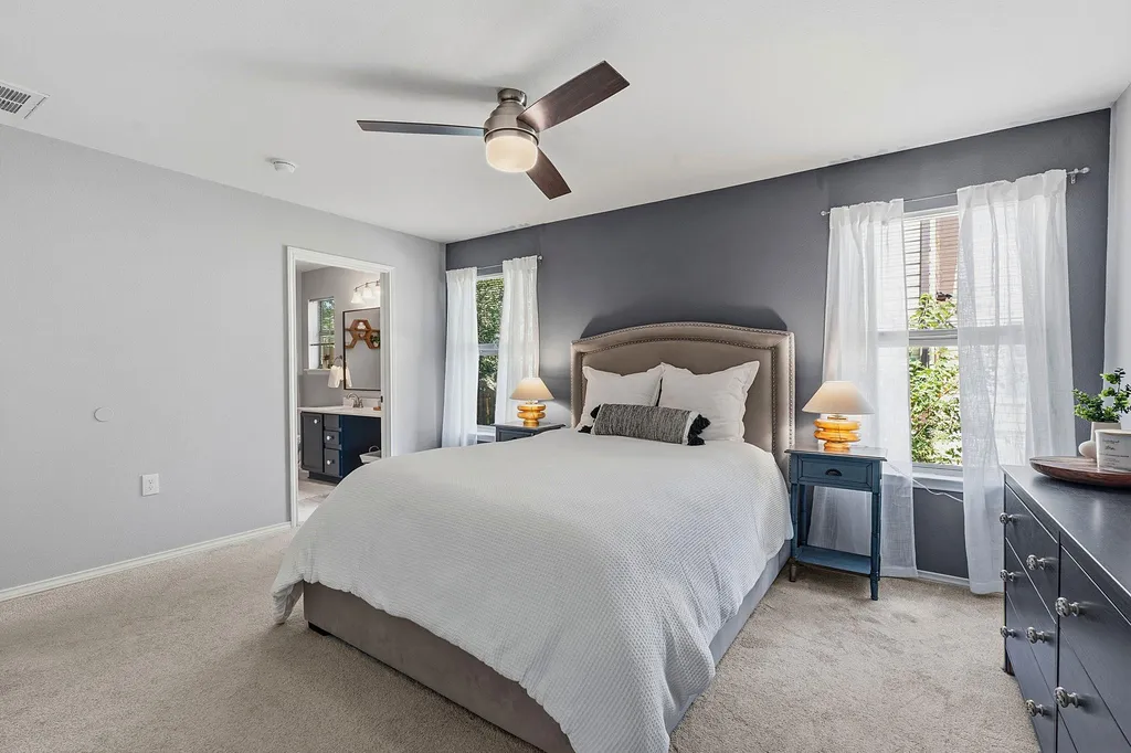 5407 Viewpoint Drive Austin TX 78744