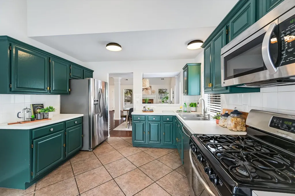 6502 Needham Lane Austin TX 78739