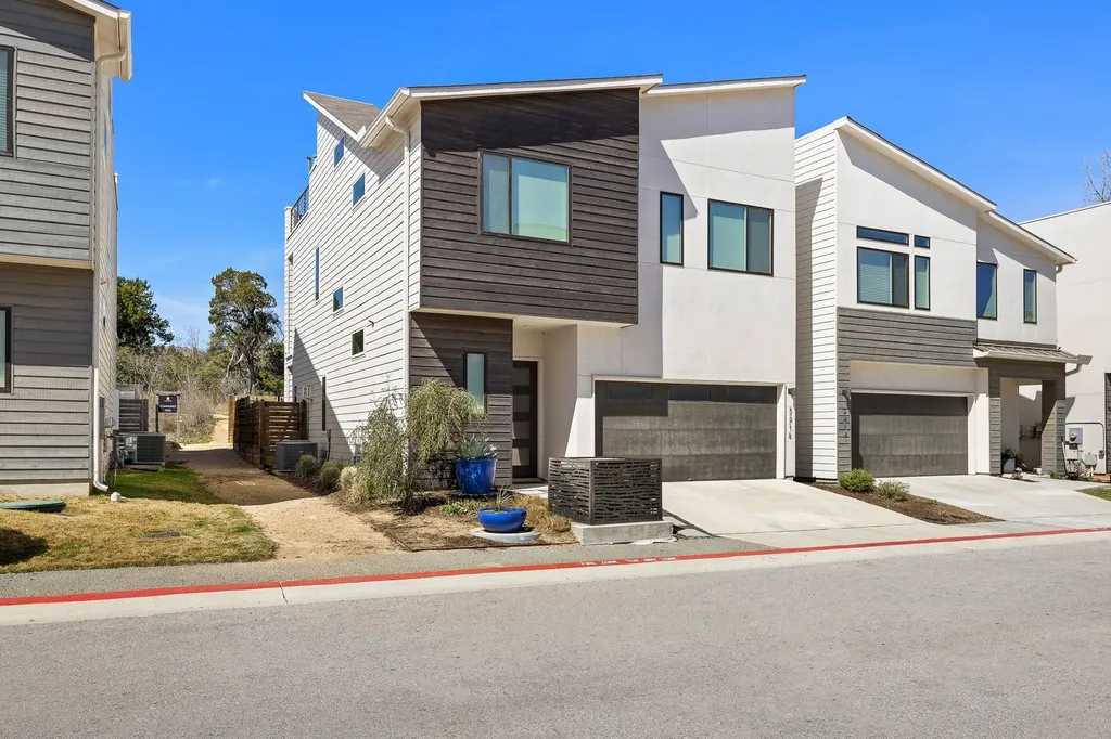 5214 Pink Poppy Pass Austin TX 78735