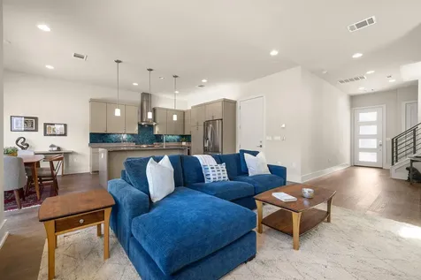 5214 Pink Poppy Pass Austin TX 78735
