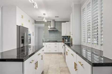 8610 Axis Drive Austin TX 78749