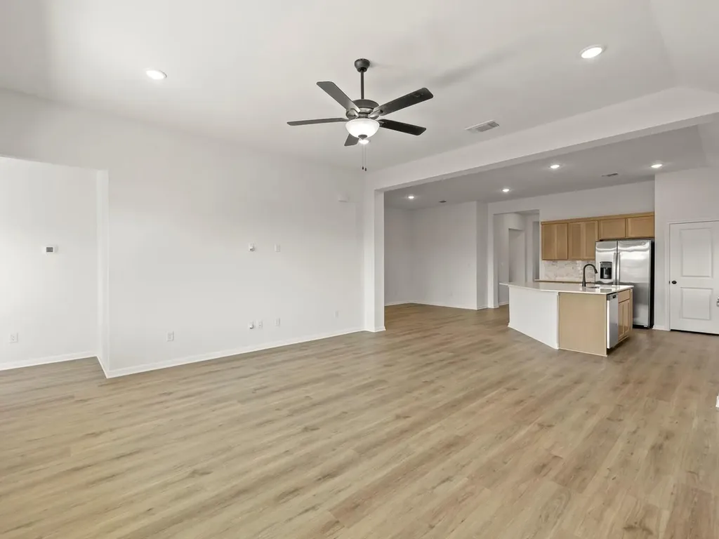581 Biscayne Bay Bend Kyle TX 78640