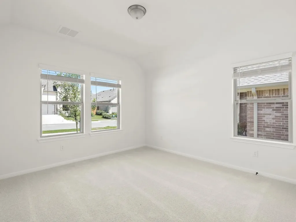 581 Biscayne Bay Bend Kyle TX 78640