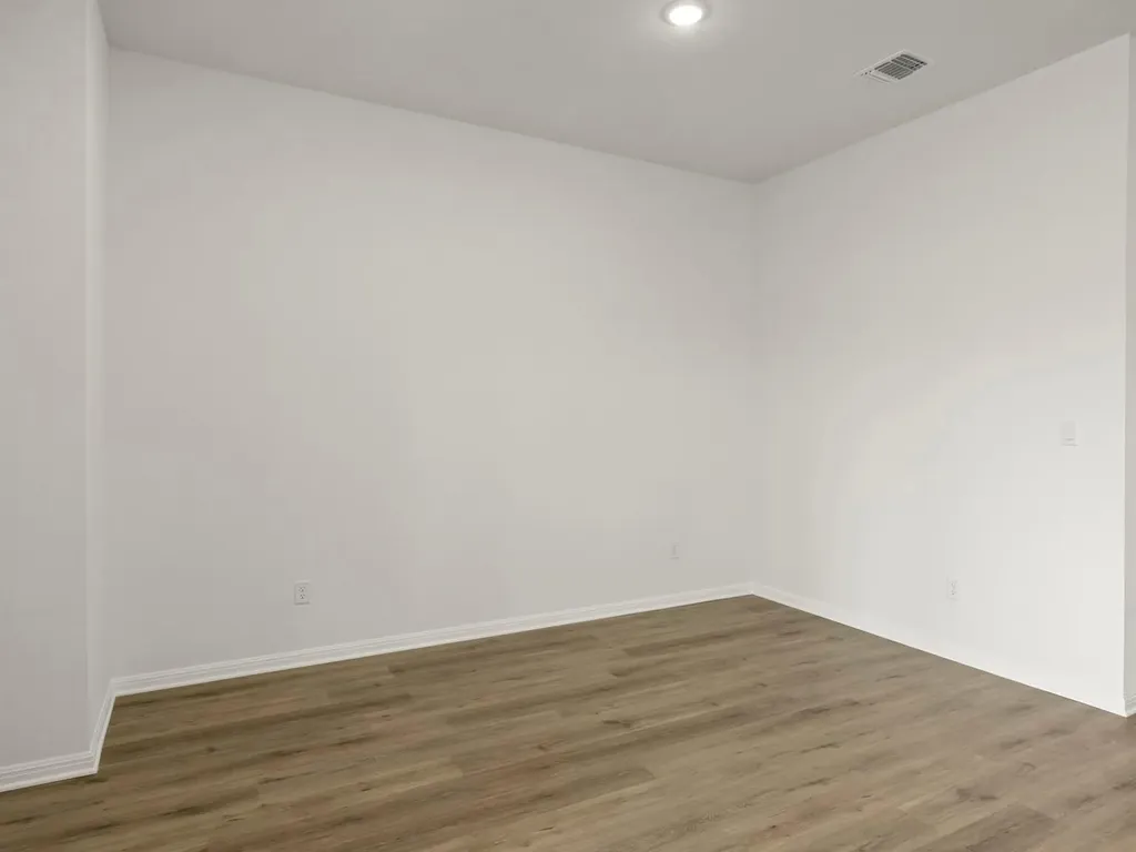 581 Biscayne Bay Bend Kyle TX 78640