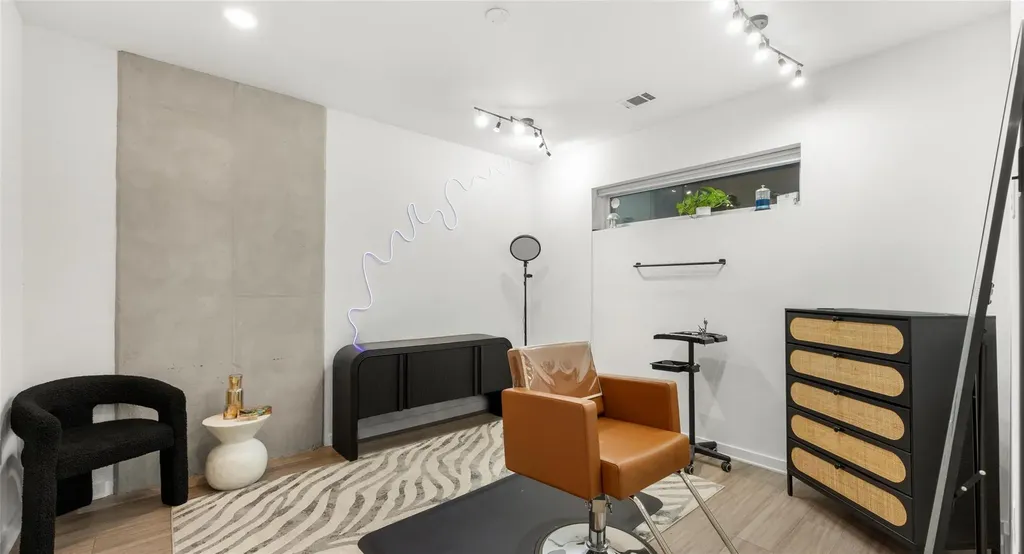 4361 S Congress Avenue Austin TX 78745