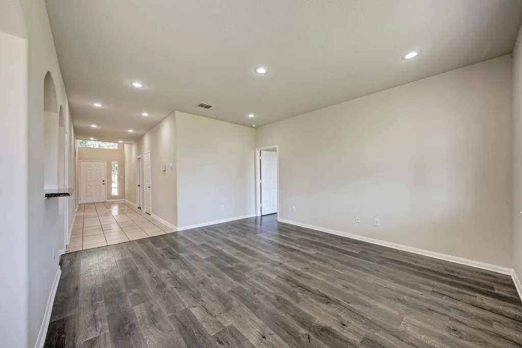 19413 James Manor Street Manor TX 78653