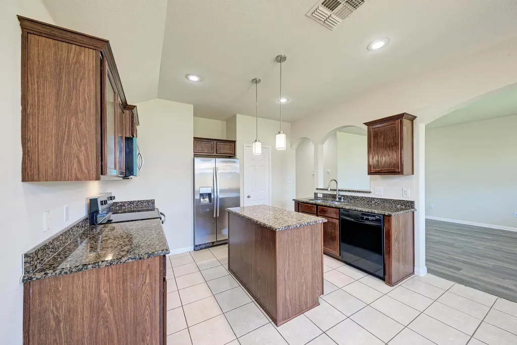 19413 James Manor Street Manor TX 78653
