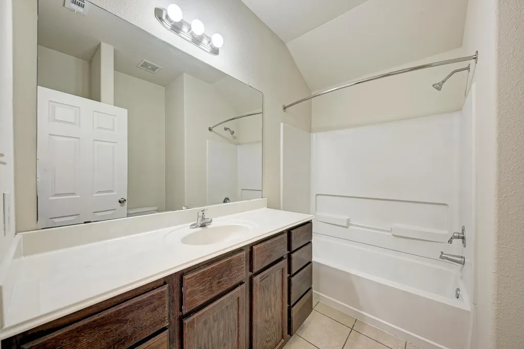 19413 James Manor Street Manor TX 78653