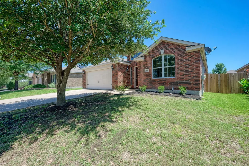 19413 James Manor Street Manor TX 78653