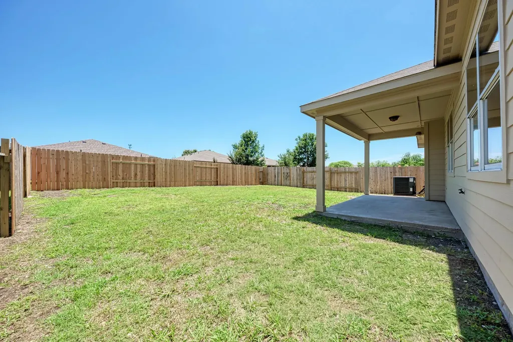 19413 James Manor Street Manor TX 78653