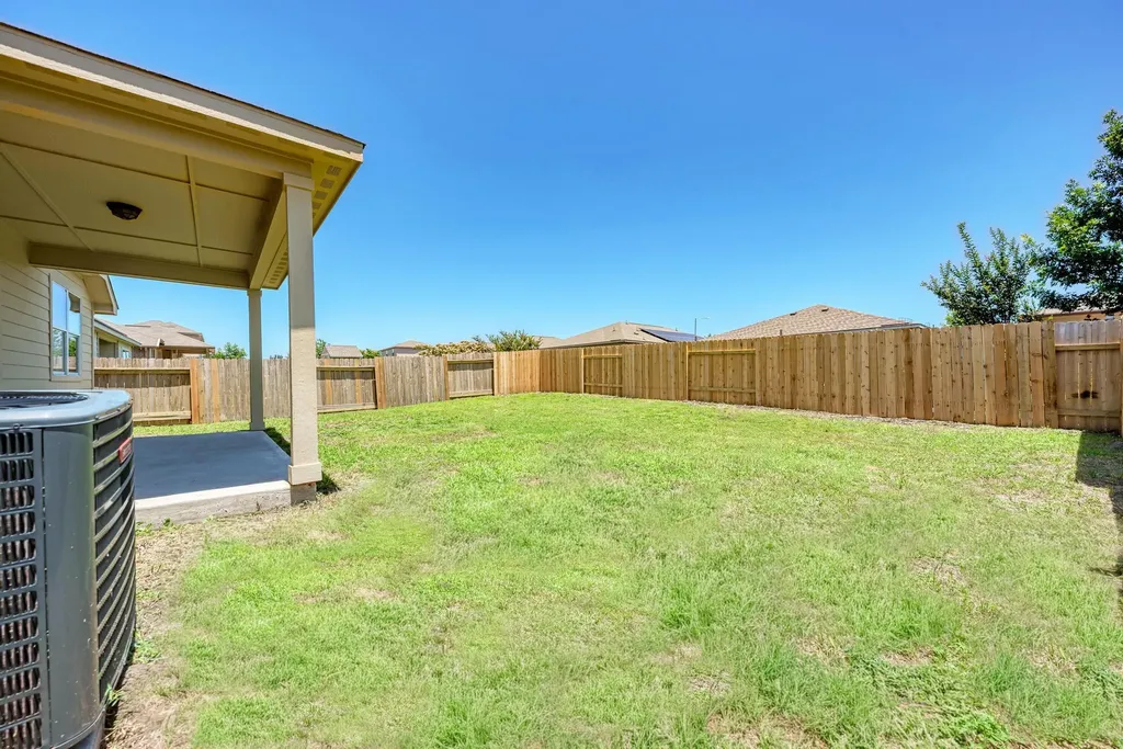 19413 James Manor Street Manor TX 78653