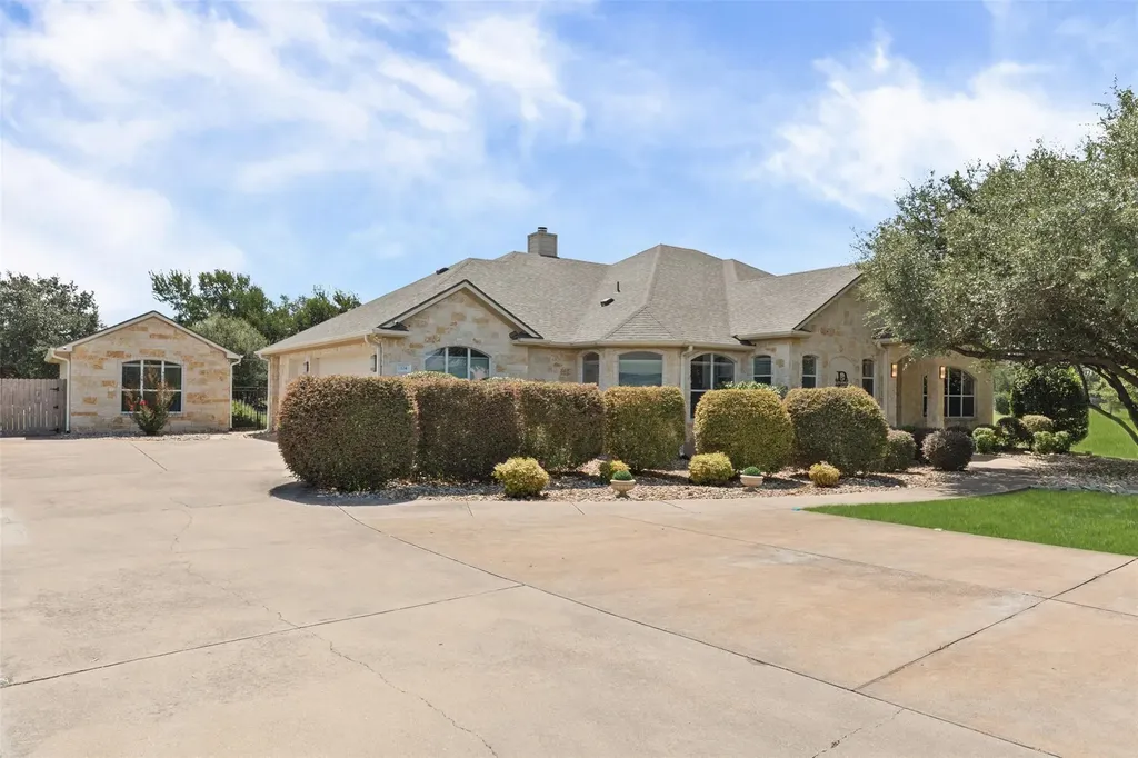 124 Polo Pony Liberty Hill TX 78642