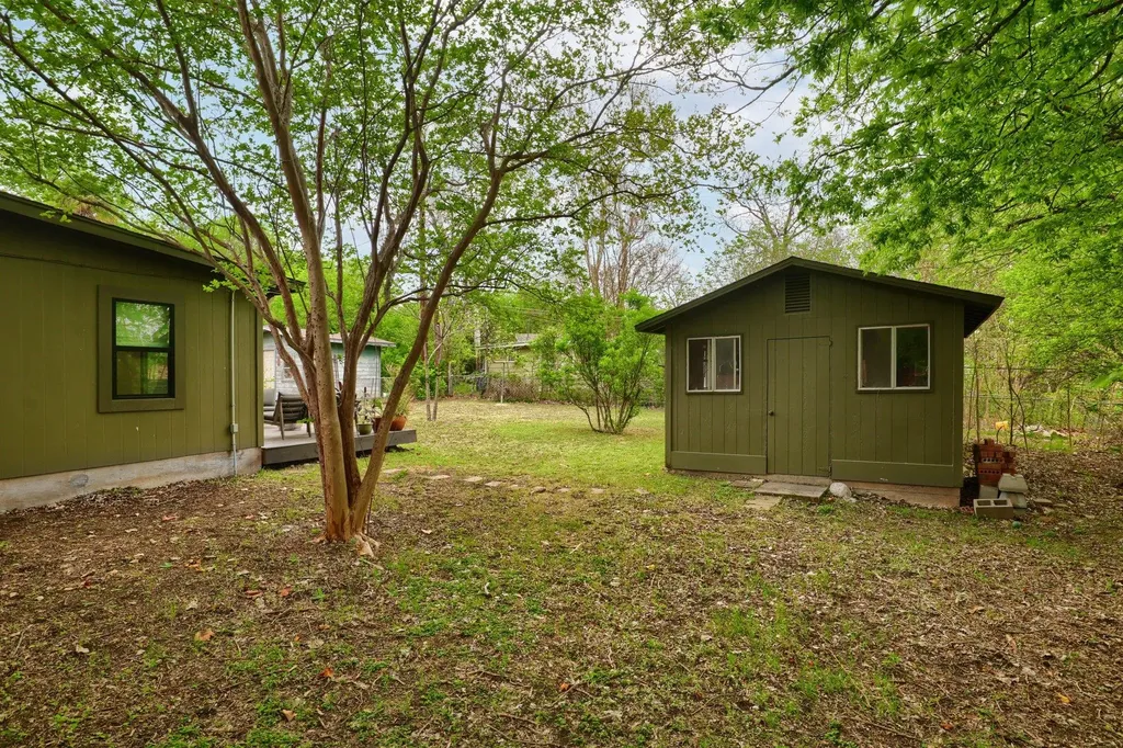 5205 Andover Place Austin TX 78723