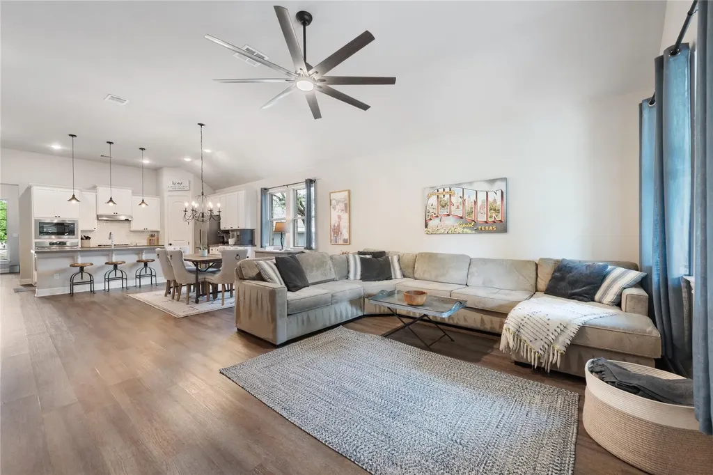 368 Founders Ridge Dripping Springs TX 78620