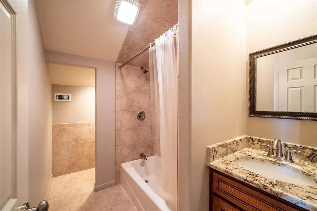 103 Rolling Hills Drive Spicewood TX 78669