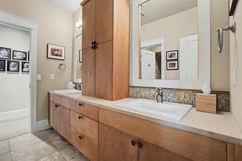 816 Stonewall Ridge Lane Austin TX 78746