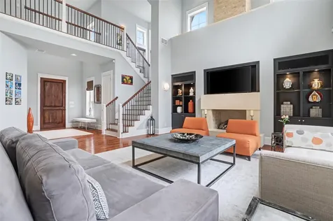 816 Stonewall Ridge Lane Austin TX 78746