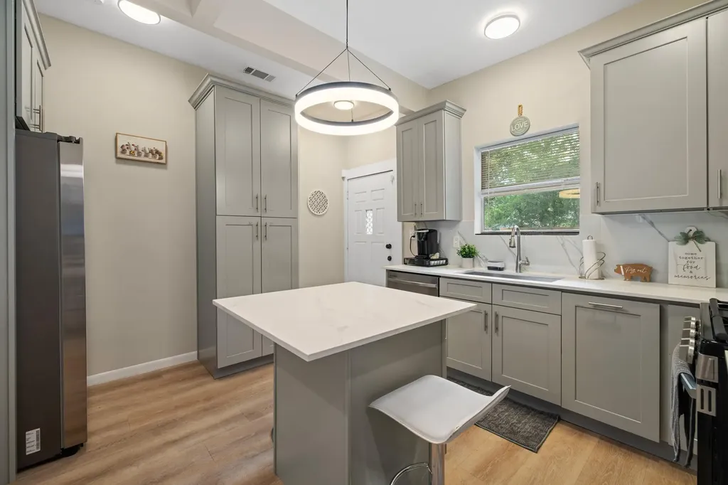 2503 Gonzales Street Austin TX 78702